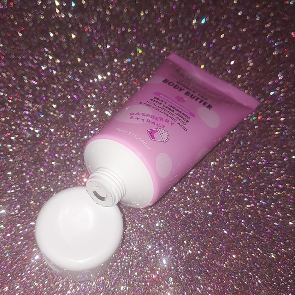 $5 Raspberry Hydrating Bubble Tea Body Butter BUBBLE T COSMETICS - Picture 1 of 4